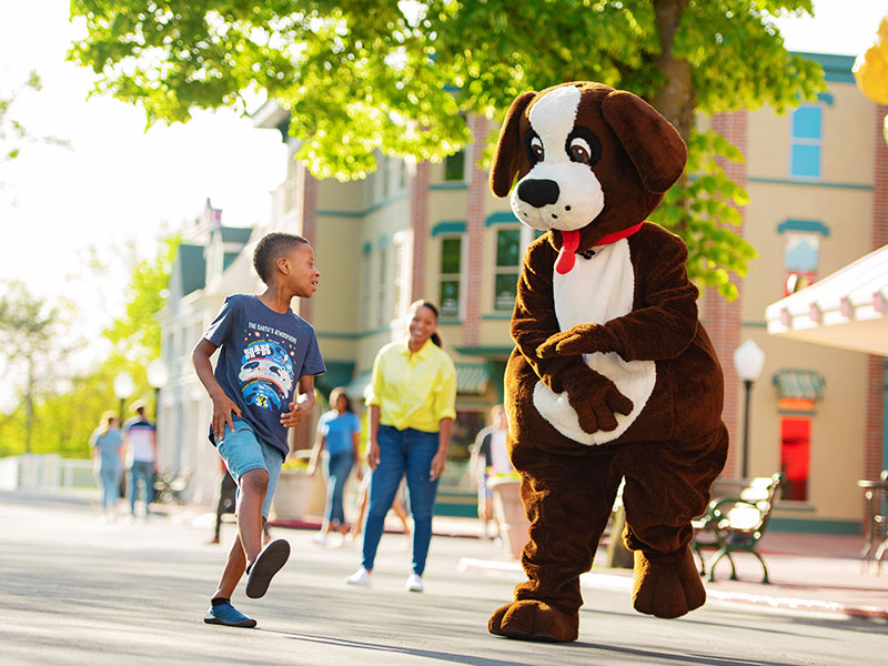 Opening Hours & Calendar Adventureland Resort